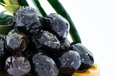 Yağlı Sele Siyah Zeytin MGA MGA 1,25 KGe