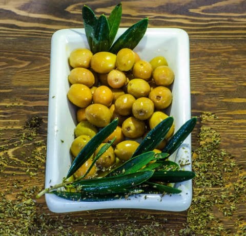 Yeşil Kırma Zeytin KRAL 4.00 KG e